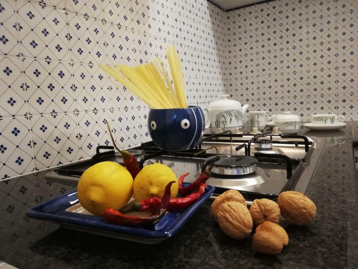B&B Vicolo Stretto 살레르노 외부 사진